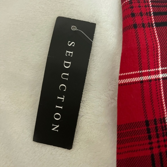 Red Bodycon Mini Pencil Skirt - Picture 5 of 5